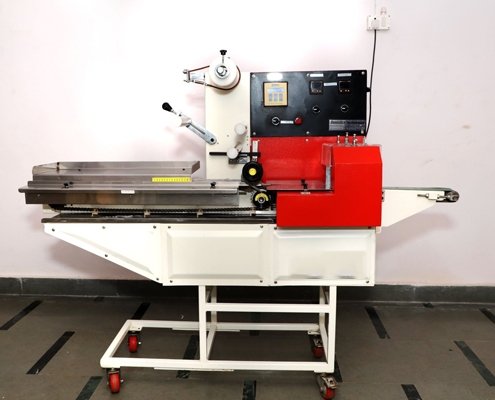 Flow Wrap Machine